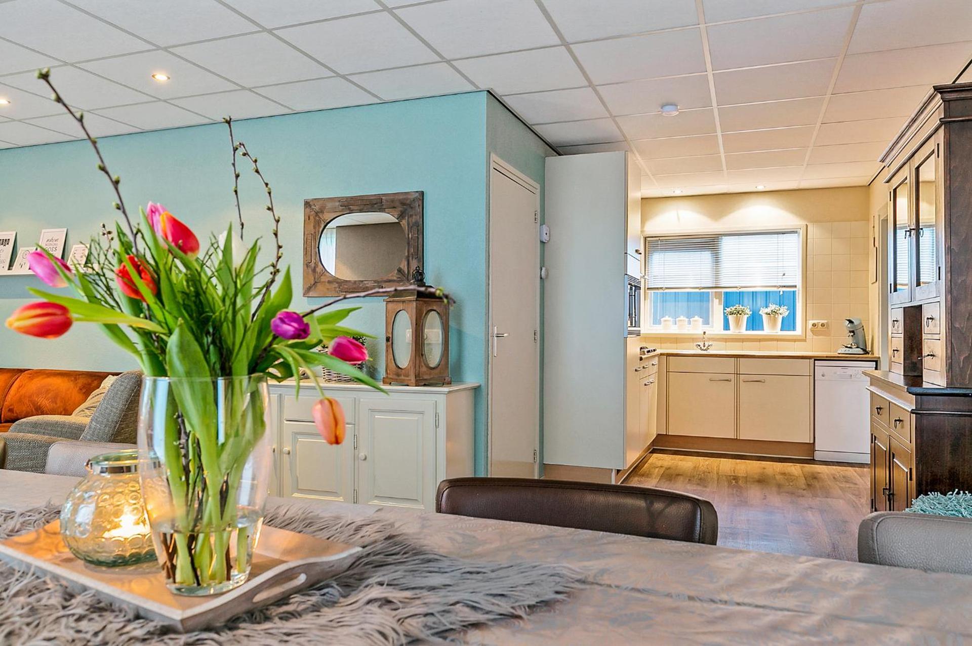 Sfeervol 6 persoons appartement - van alle gemakken voorzien!