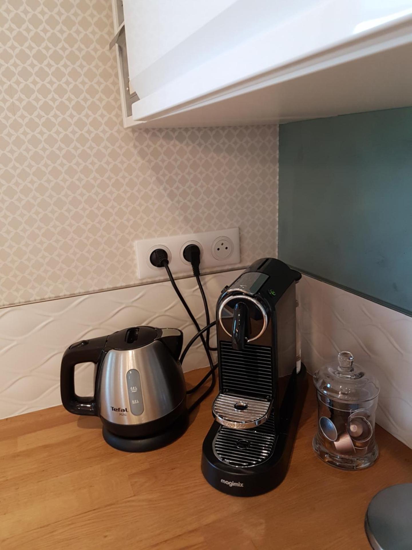 Coffee/tea facilities