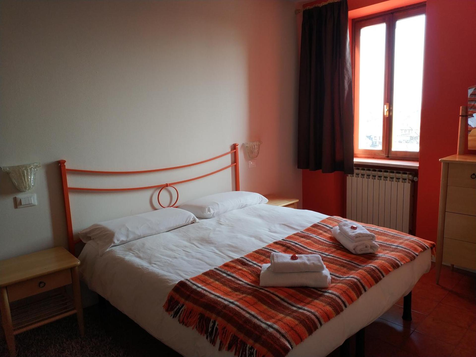 Sunrise In The Castle