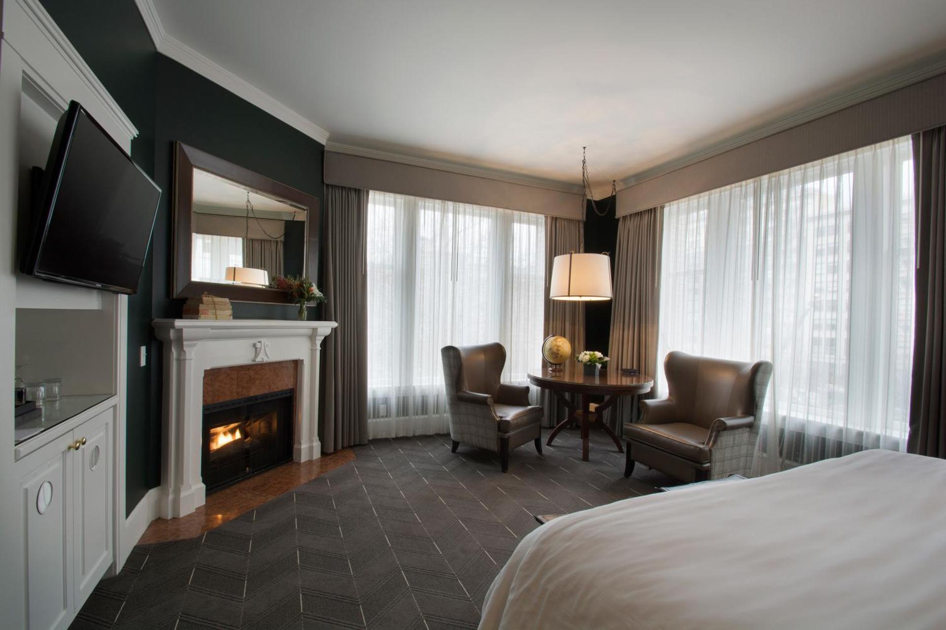 Photo of the whole room