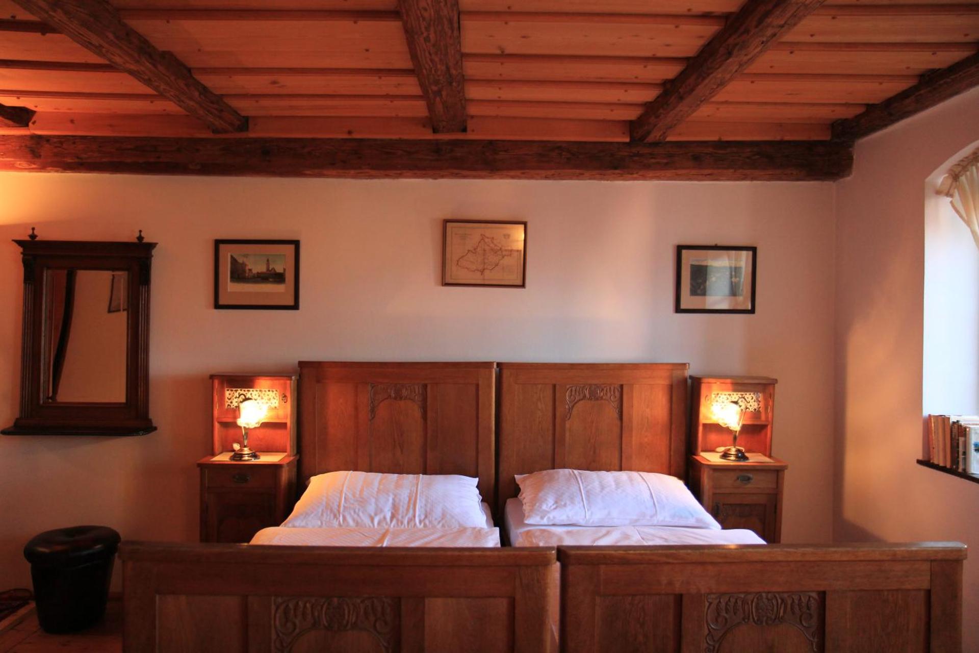 Apartmány pod věží