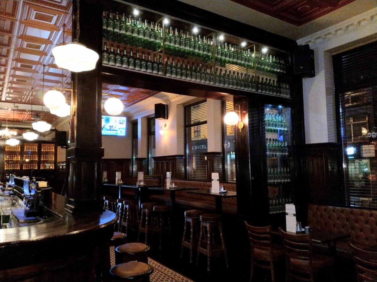 Thirteen On The Green - Eyre Square