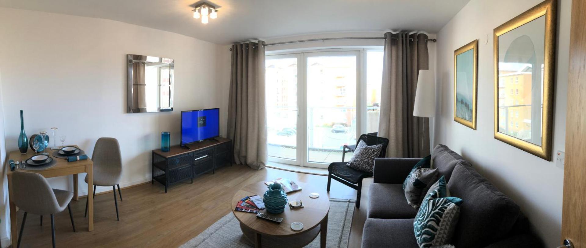 Hansen House Cardiff Apartment with Parking