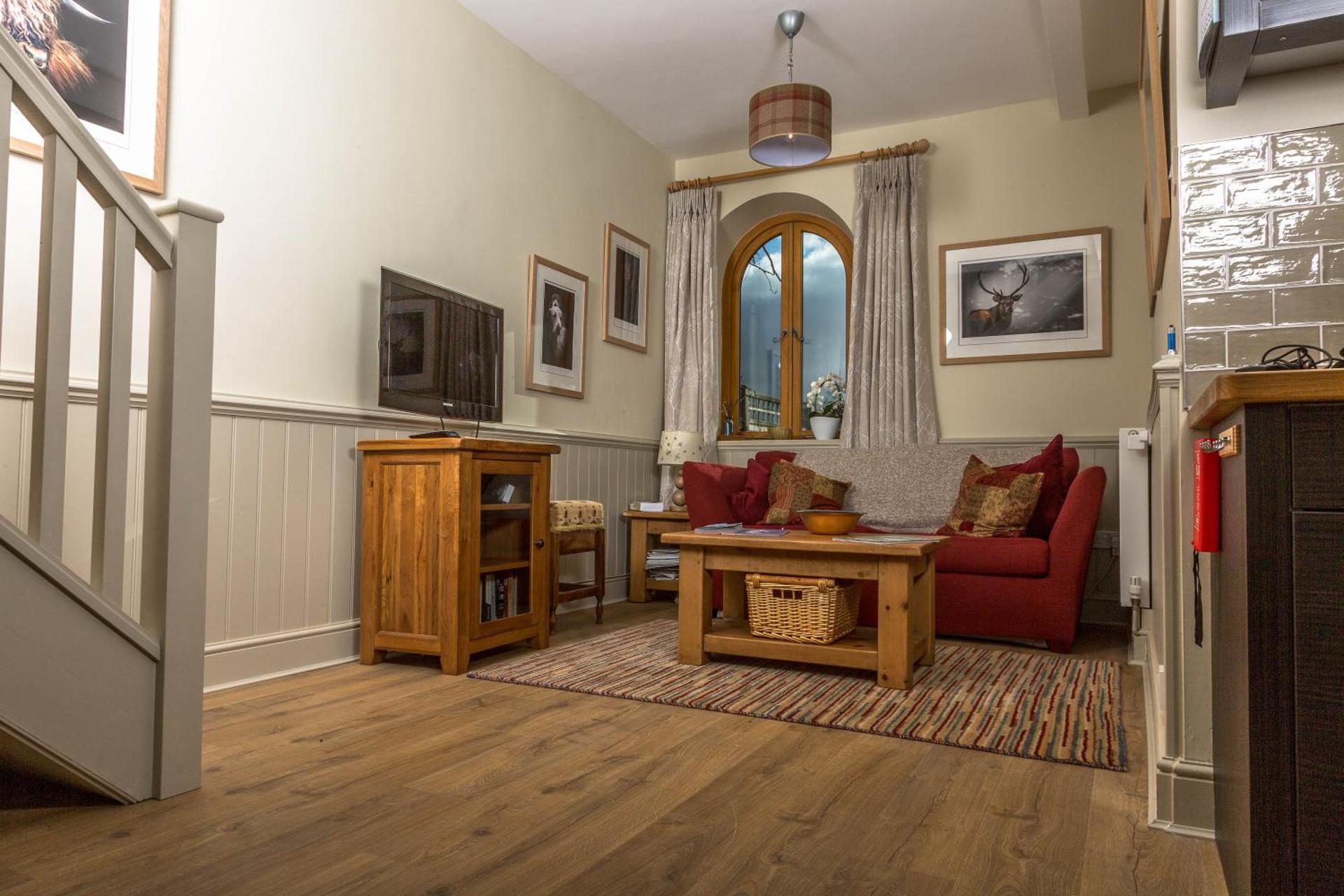 The Dovecote, Stoke Farthing Courtyard