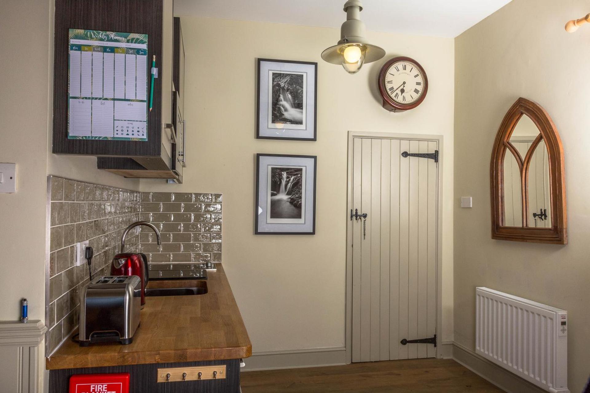 The Dovecote, Stoke Farthing Courtyard