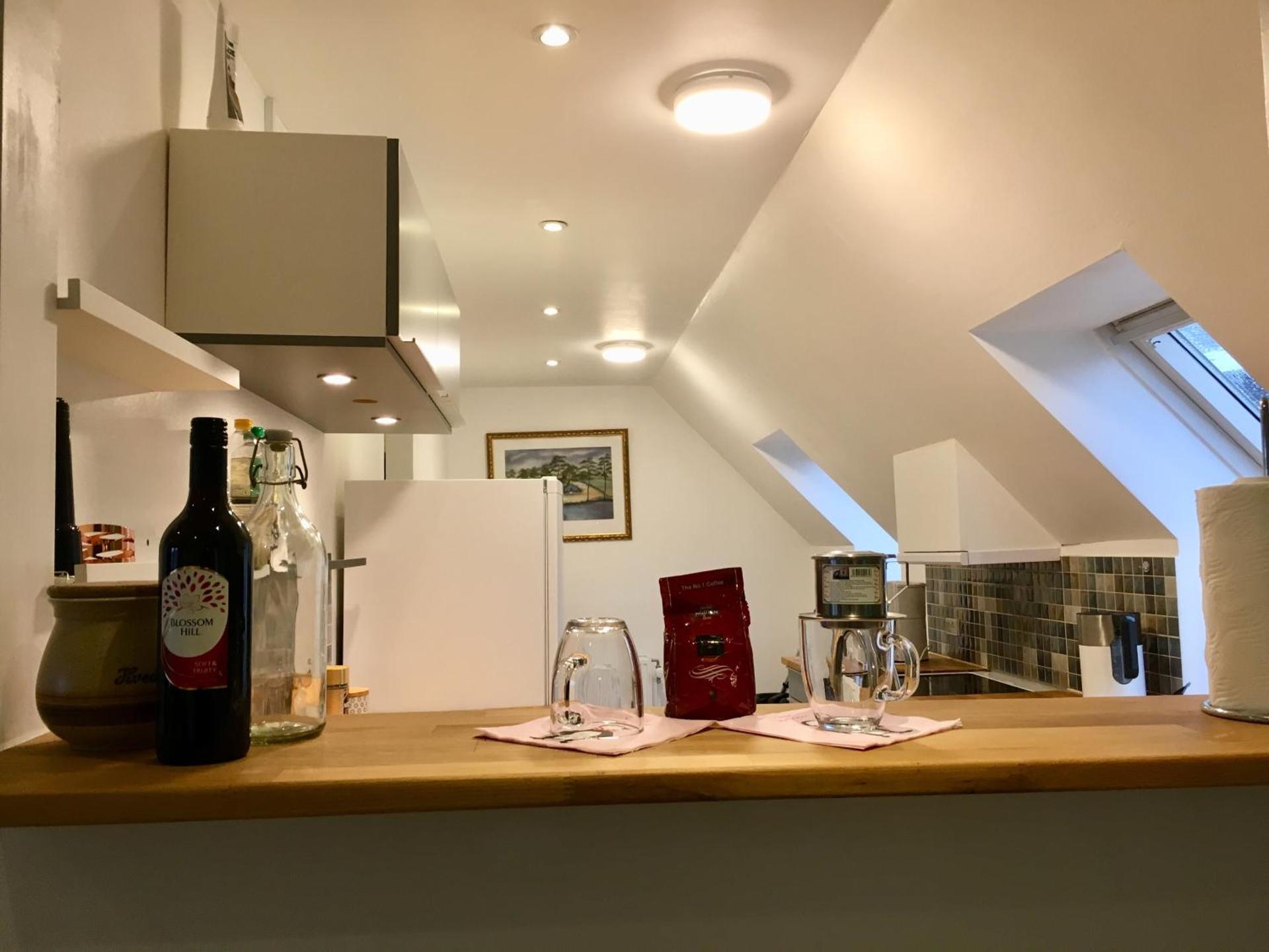 2 BR apartment on walk street