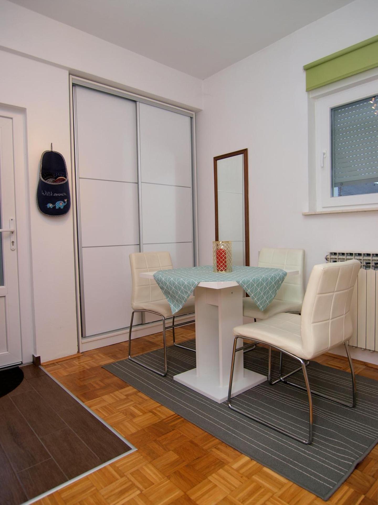 Studio apartman Rest Nest