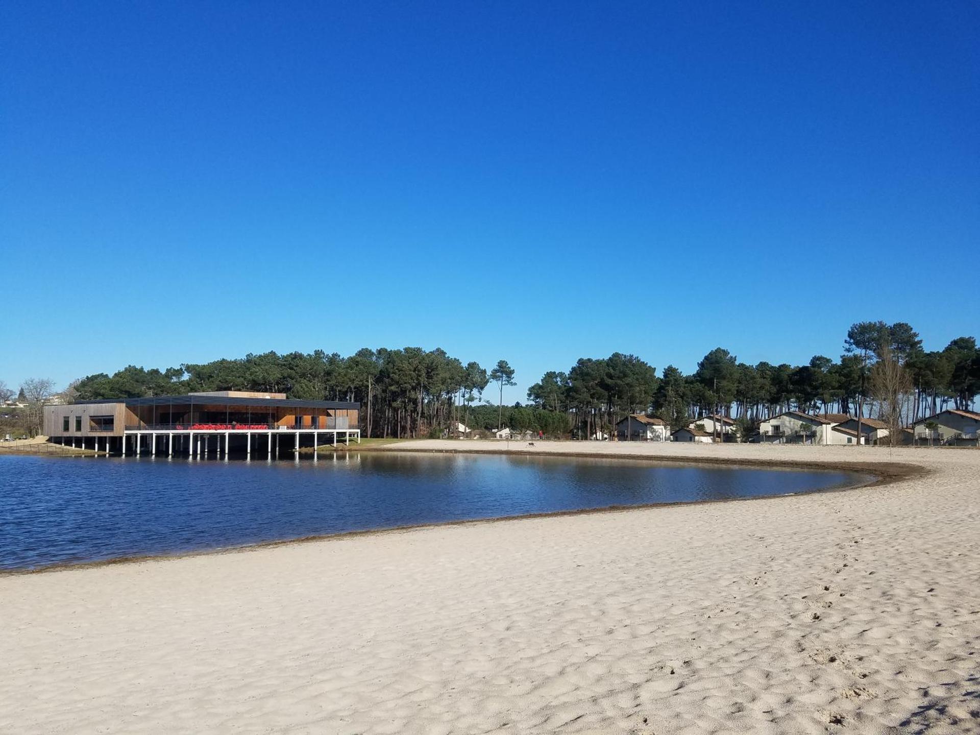 L'Hôtel du Lac Casteljaloux