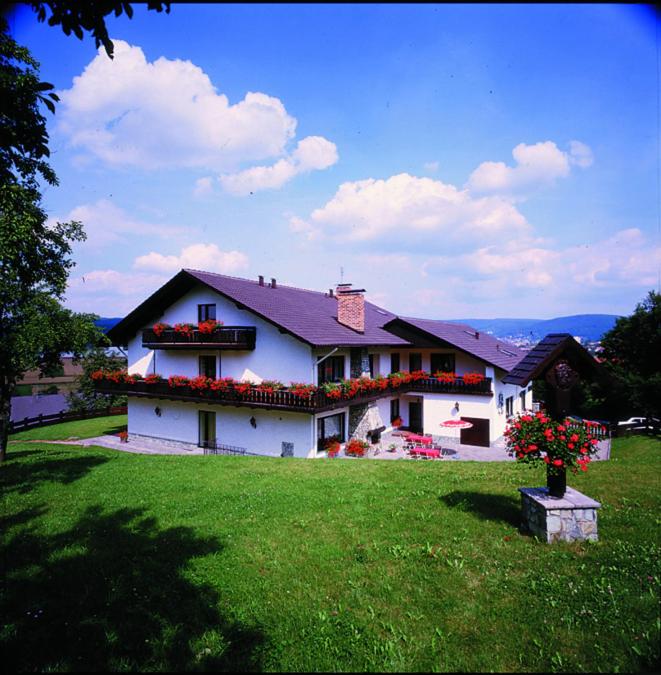 Hotel - Gasthof Spessarttor & Hotel Bergwiesen - Zimmer mit Balkon