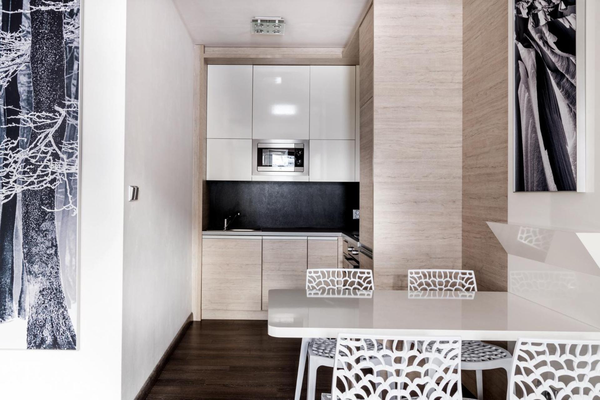 Kitchen or kitchenette