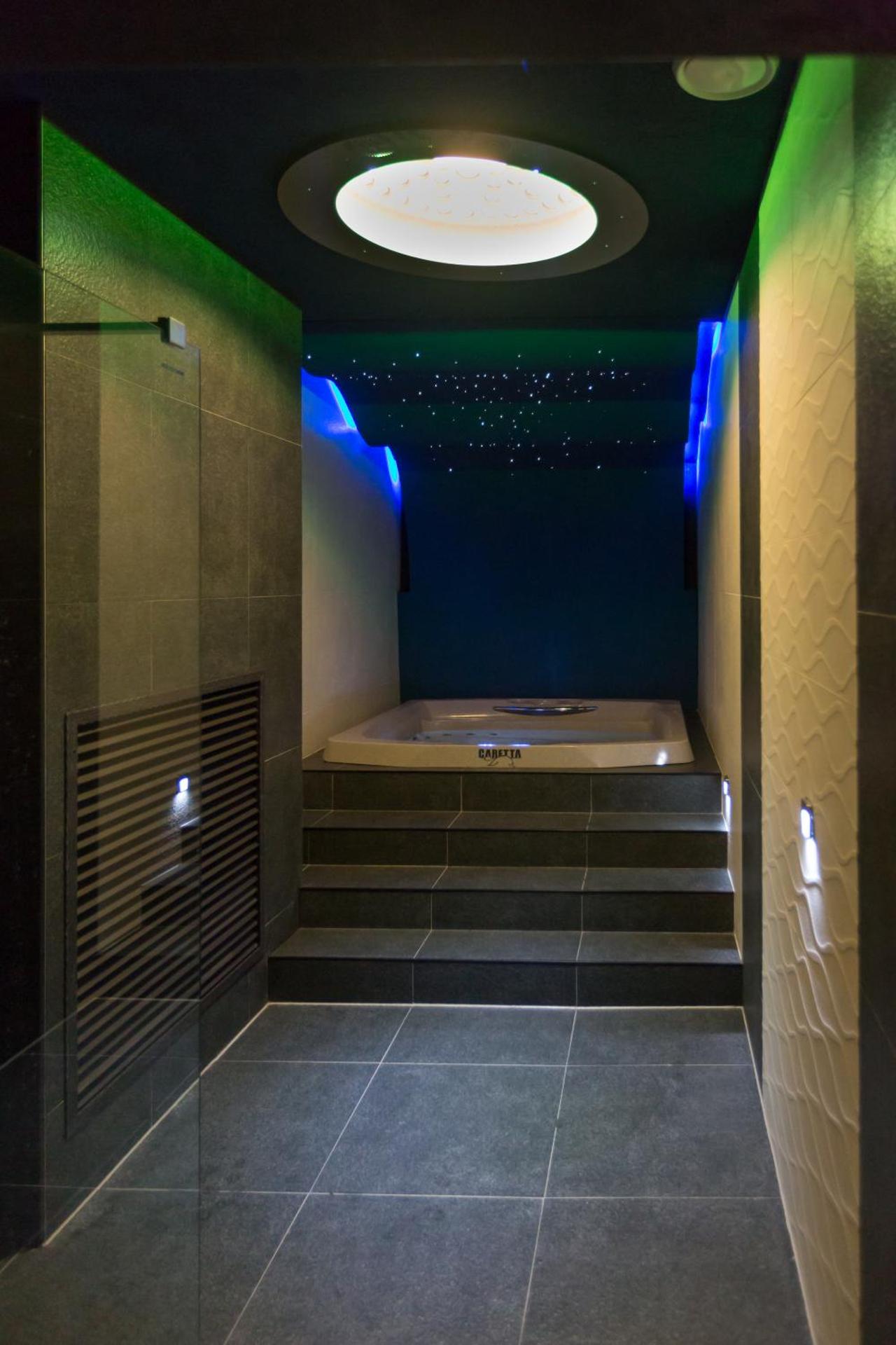 Spa and wellness centre/facilities