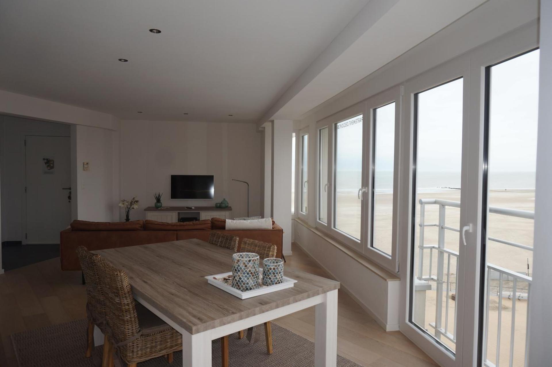 Appartement Mariakerke-Bad Zeezicht