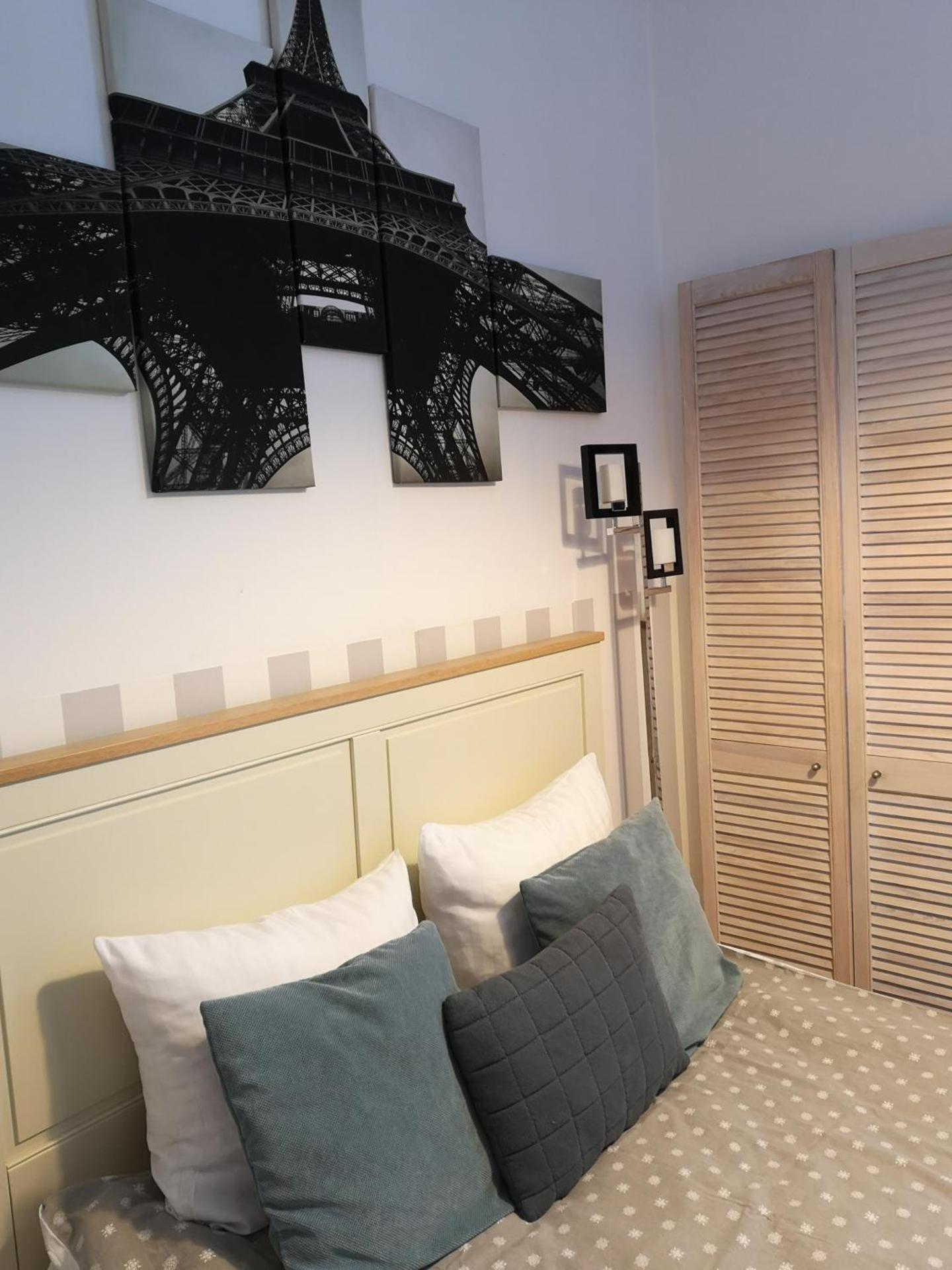 Przytulna Kawalerka w Kamienicy