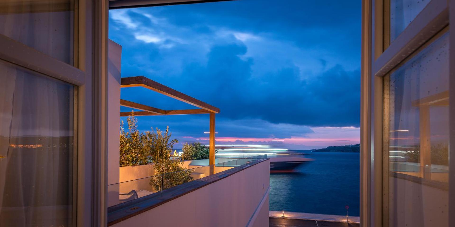 Shapes Luxury Suites