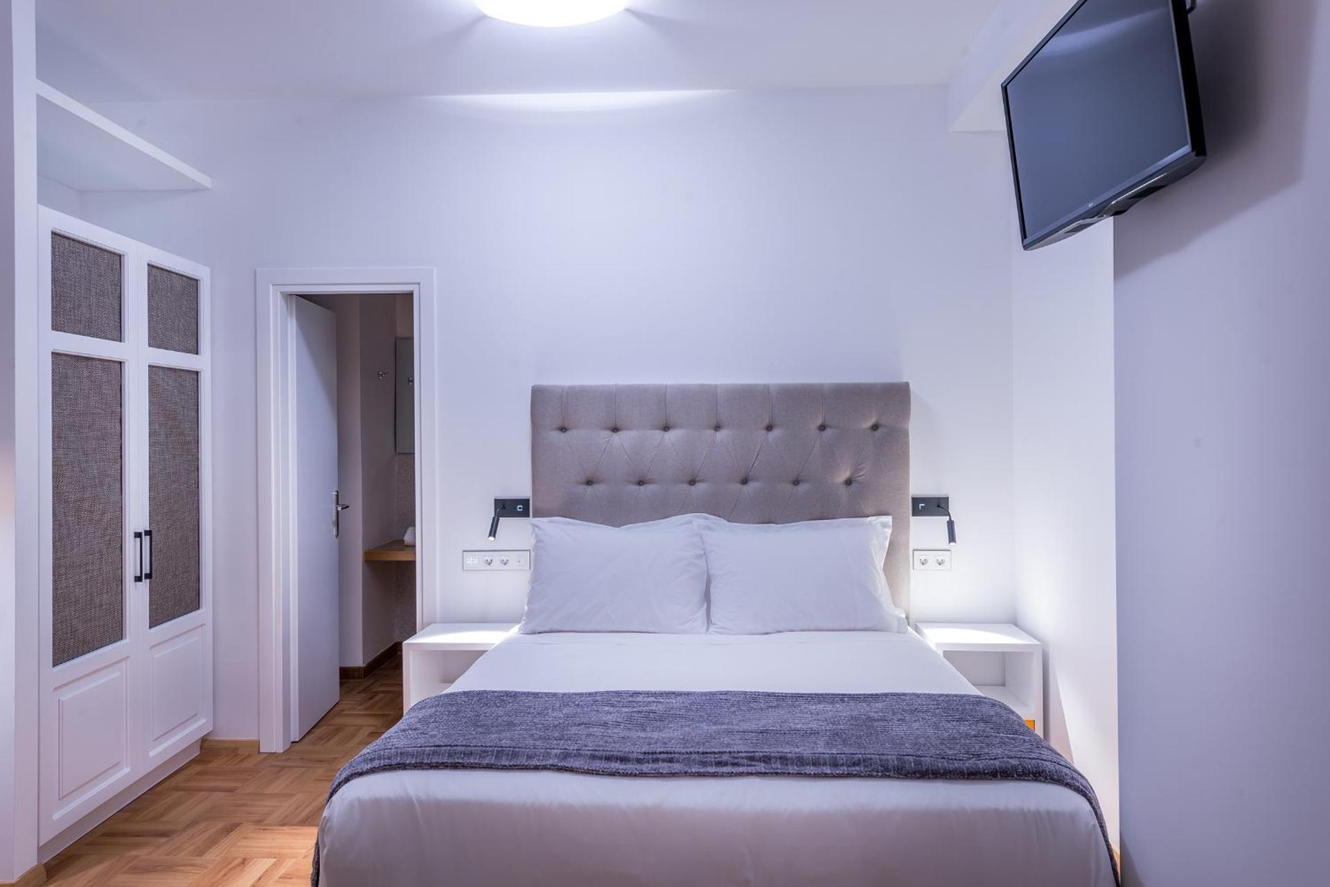 Shapes Luxury Suites