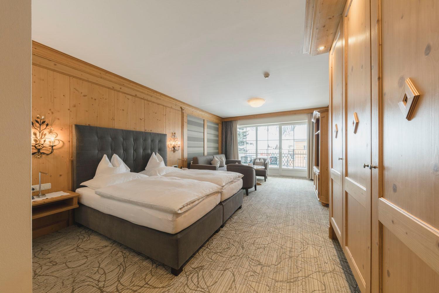 Photo of the whole room