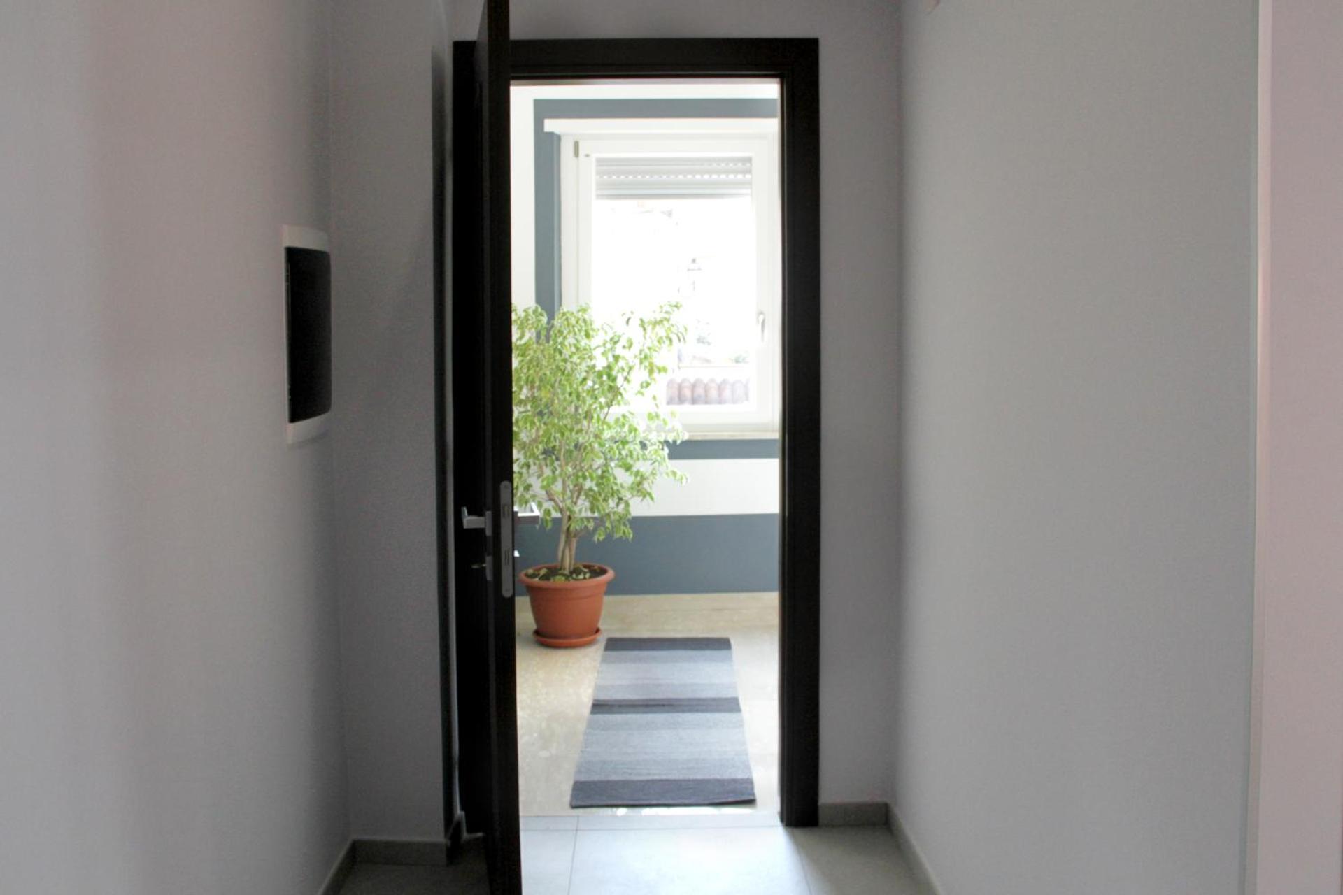 EasyRoom Frosinone - Casello Autostradale