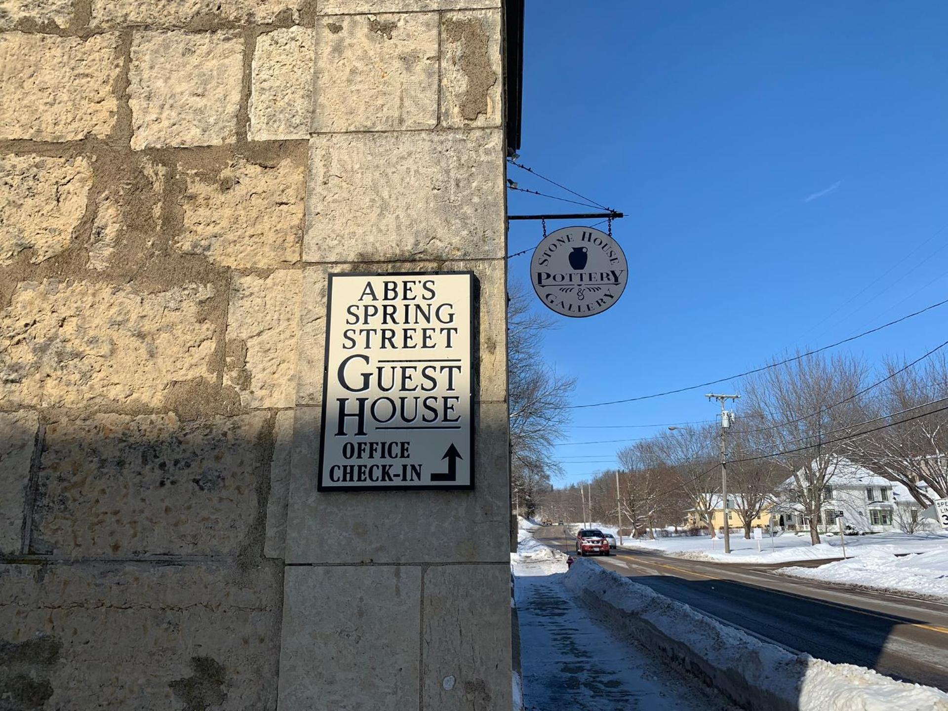 Abe's Spring Street Guest House