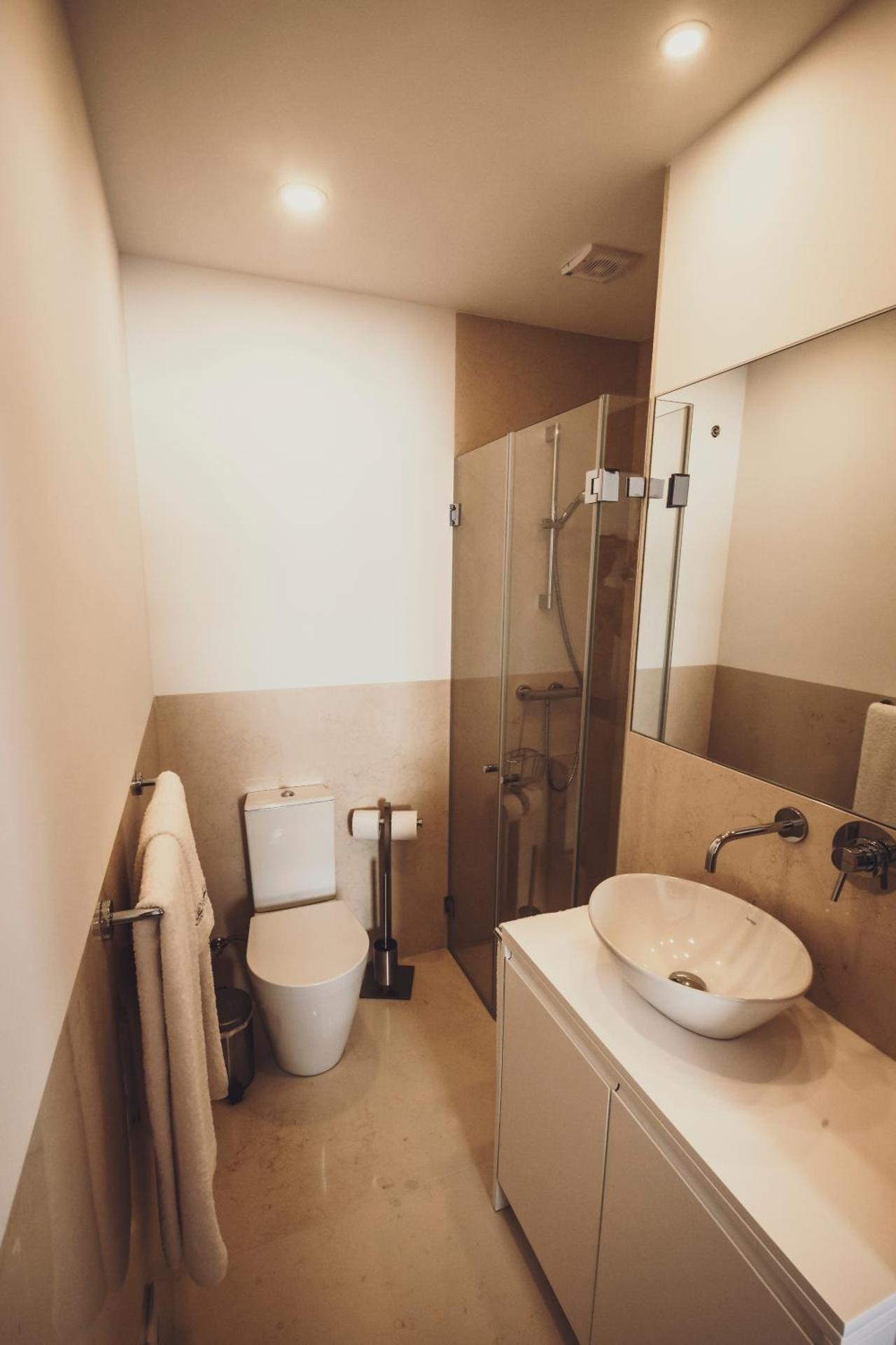 Double Room with Lake View