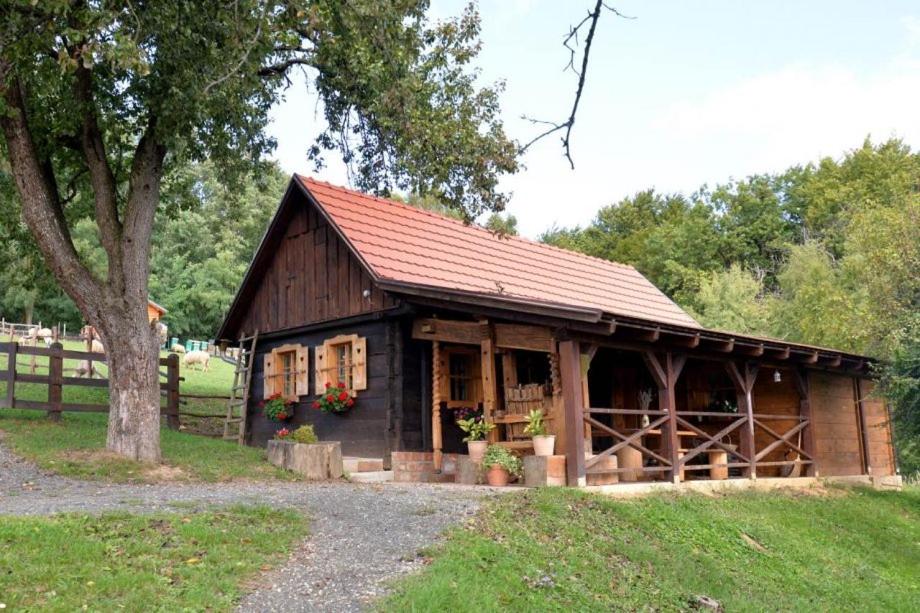 Grebengradska Medna Hiža