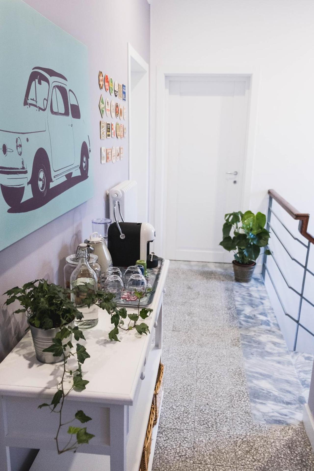 Coffee/tea facilities