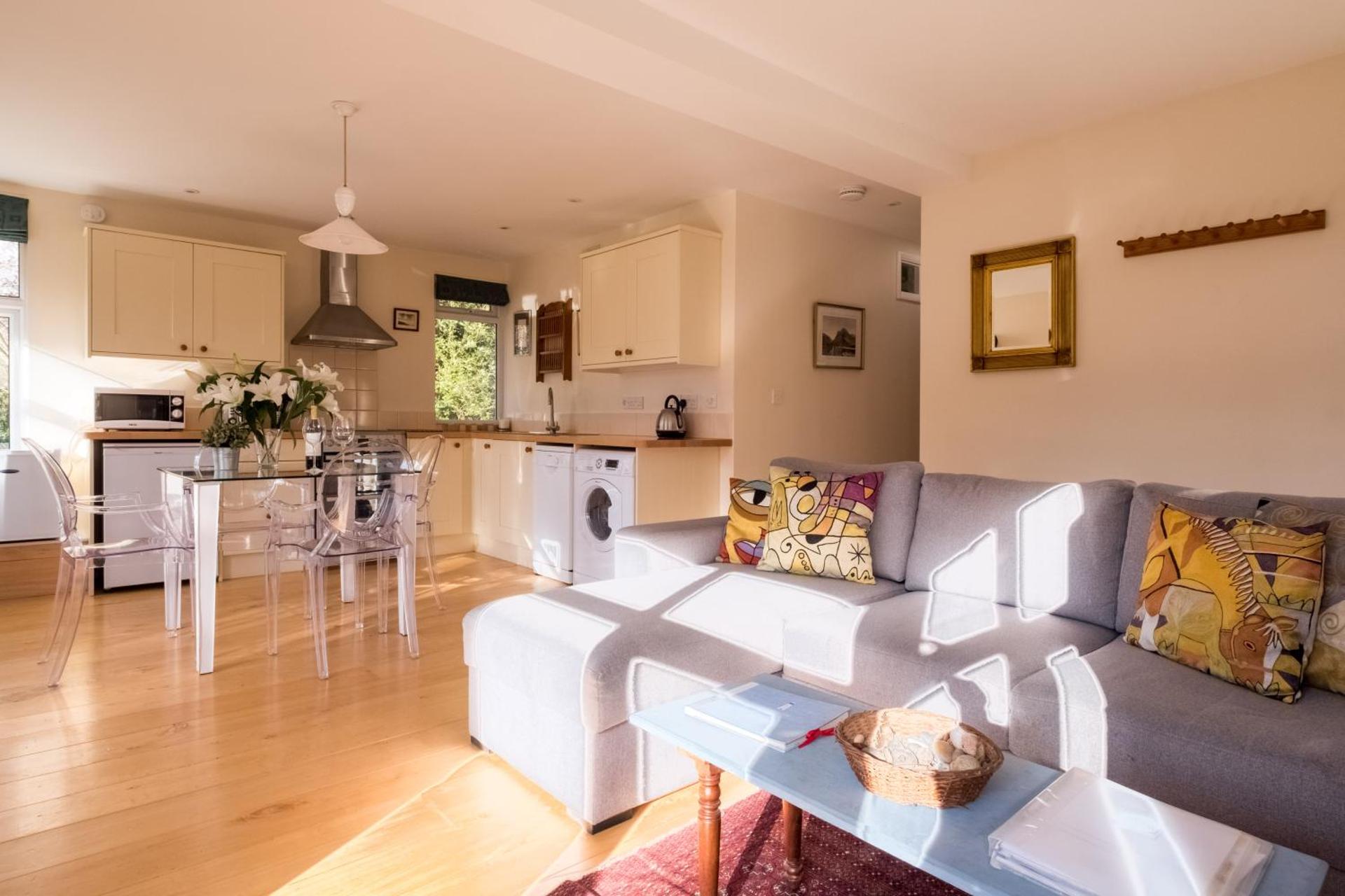 The Retreat, Unique property located in calming woodland surroundings, Close to Aldeburgh and Thorpeness