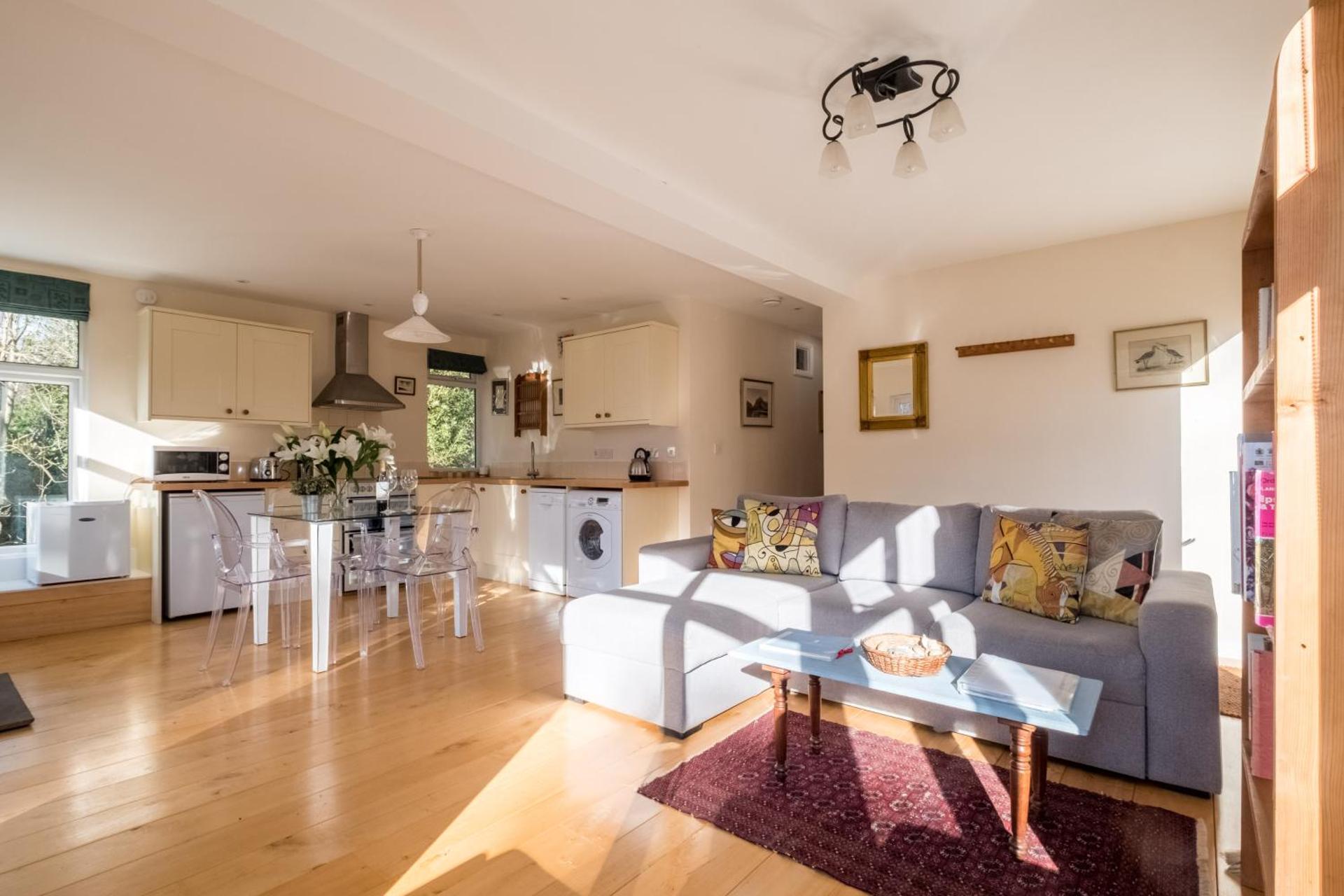 The Retreat, Unique property located in calming woodland surroundings, Close to Aldeburgh and Thorpeness