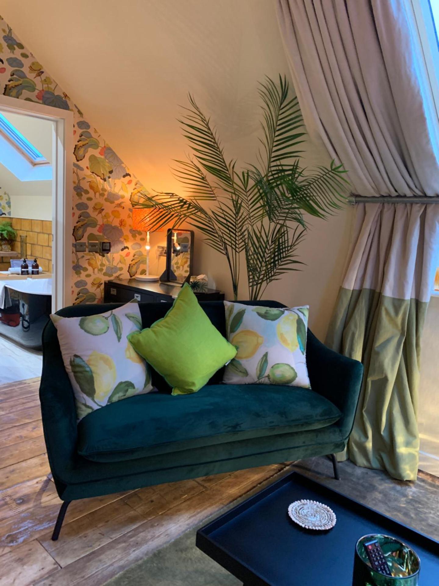 No33 THORNHAM BOUTIQUE SUITES