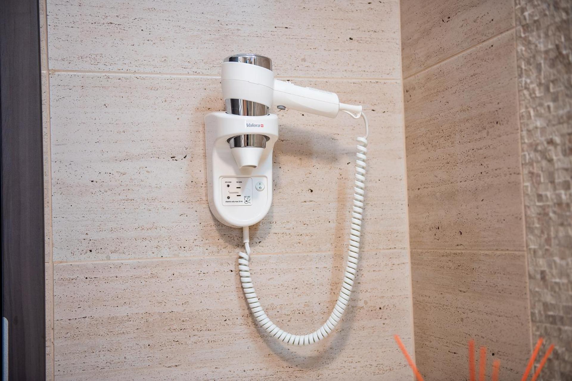 Pensiunea Carul cu flori