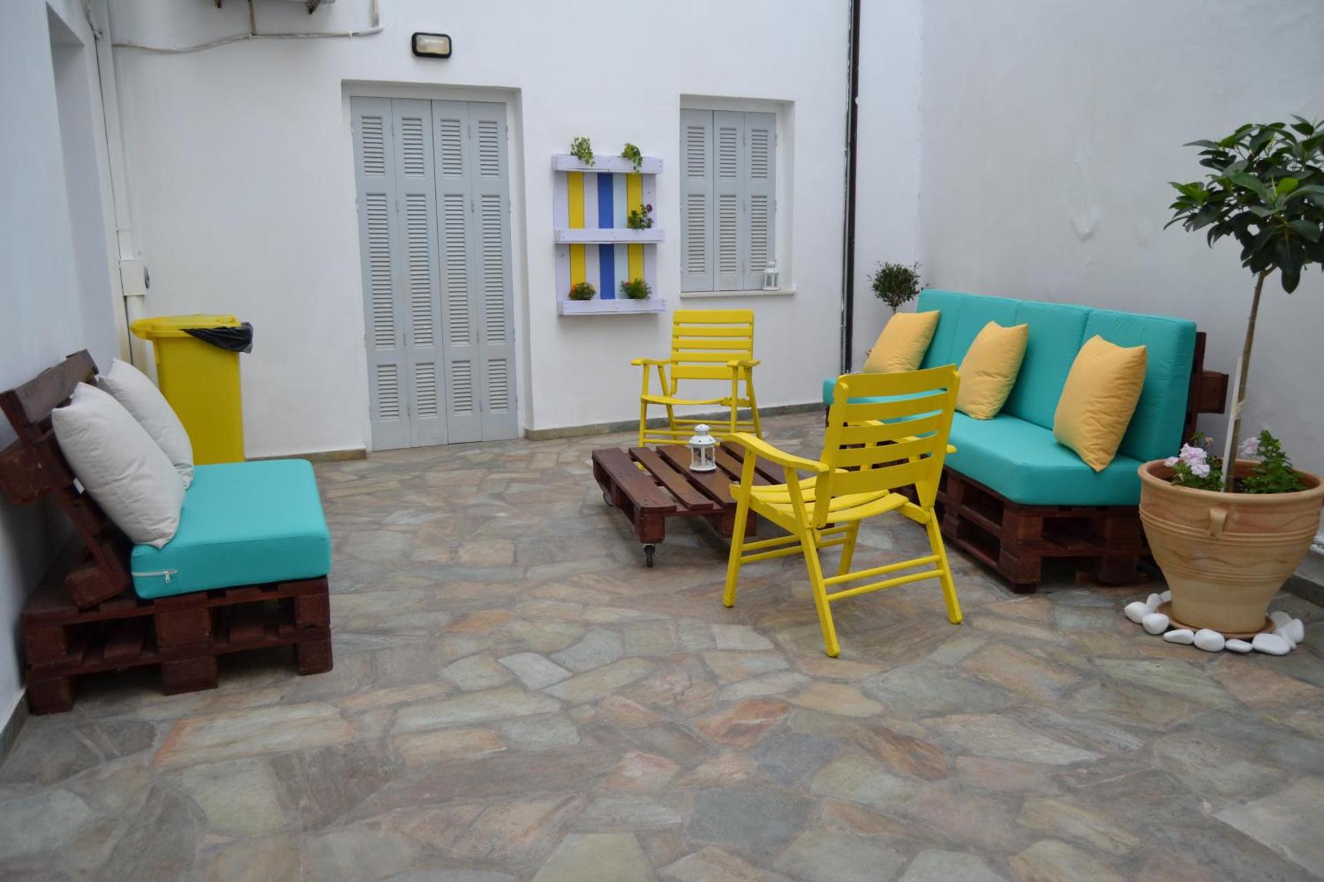 Ariadni Rooms & Apartments