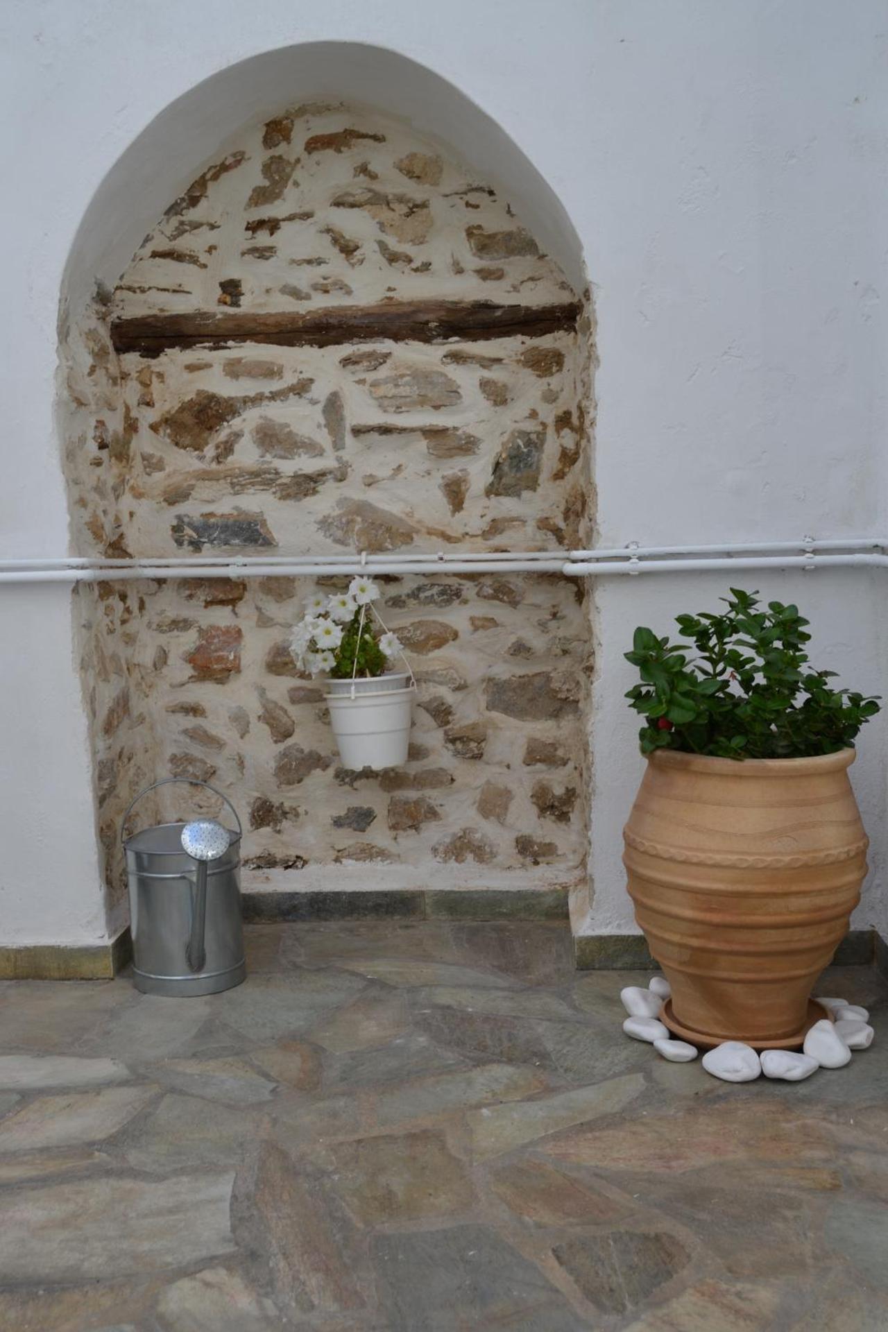 Ariadni Rooms & Apartments