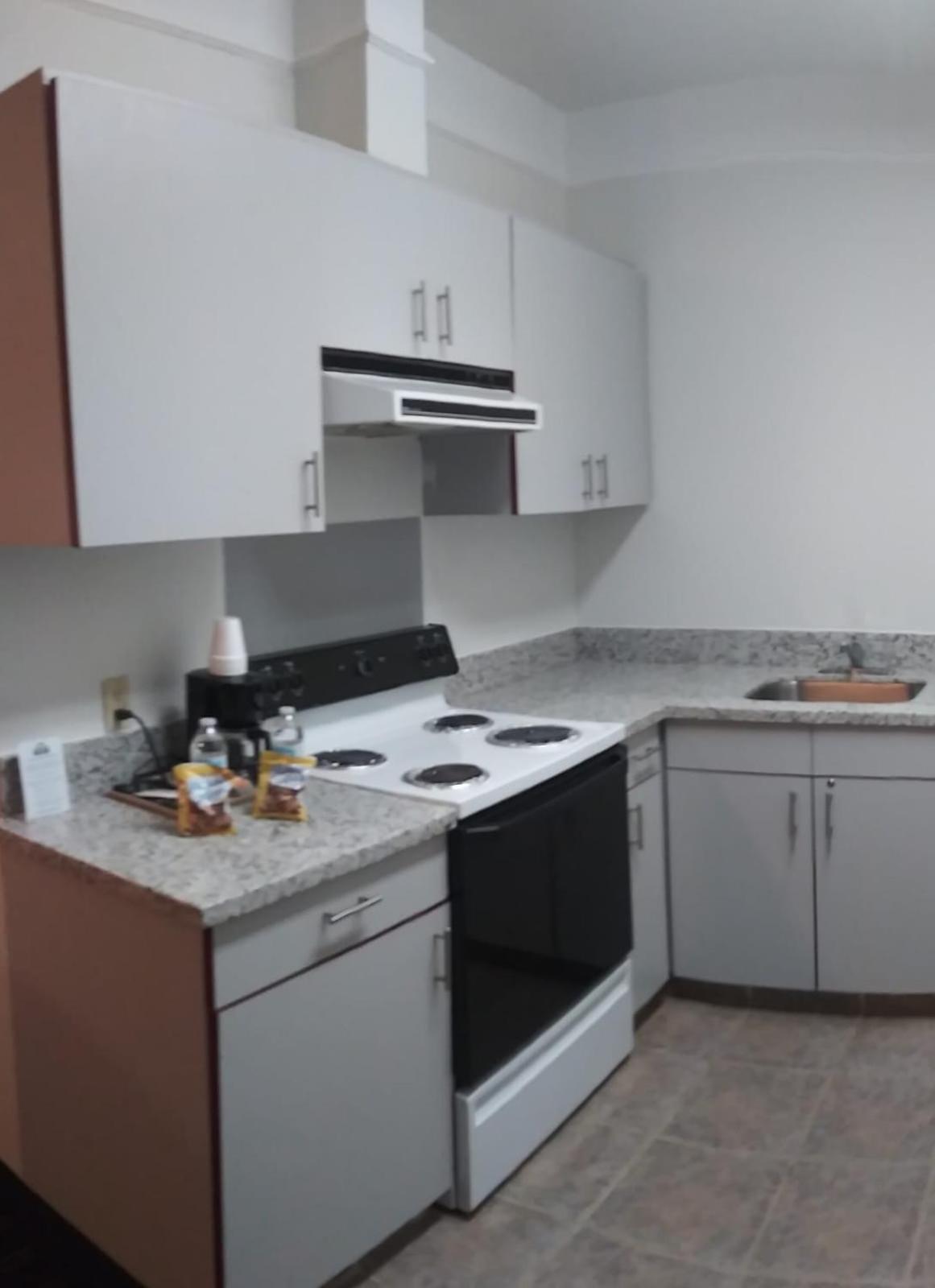 King Studio Suite - Non-Smoking