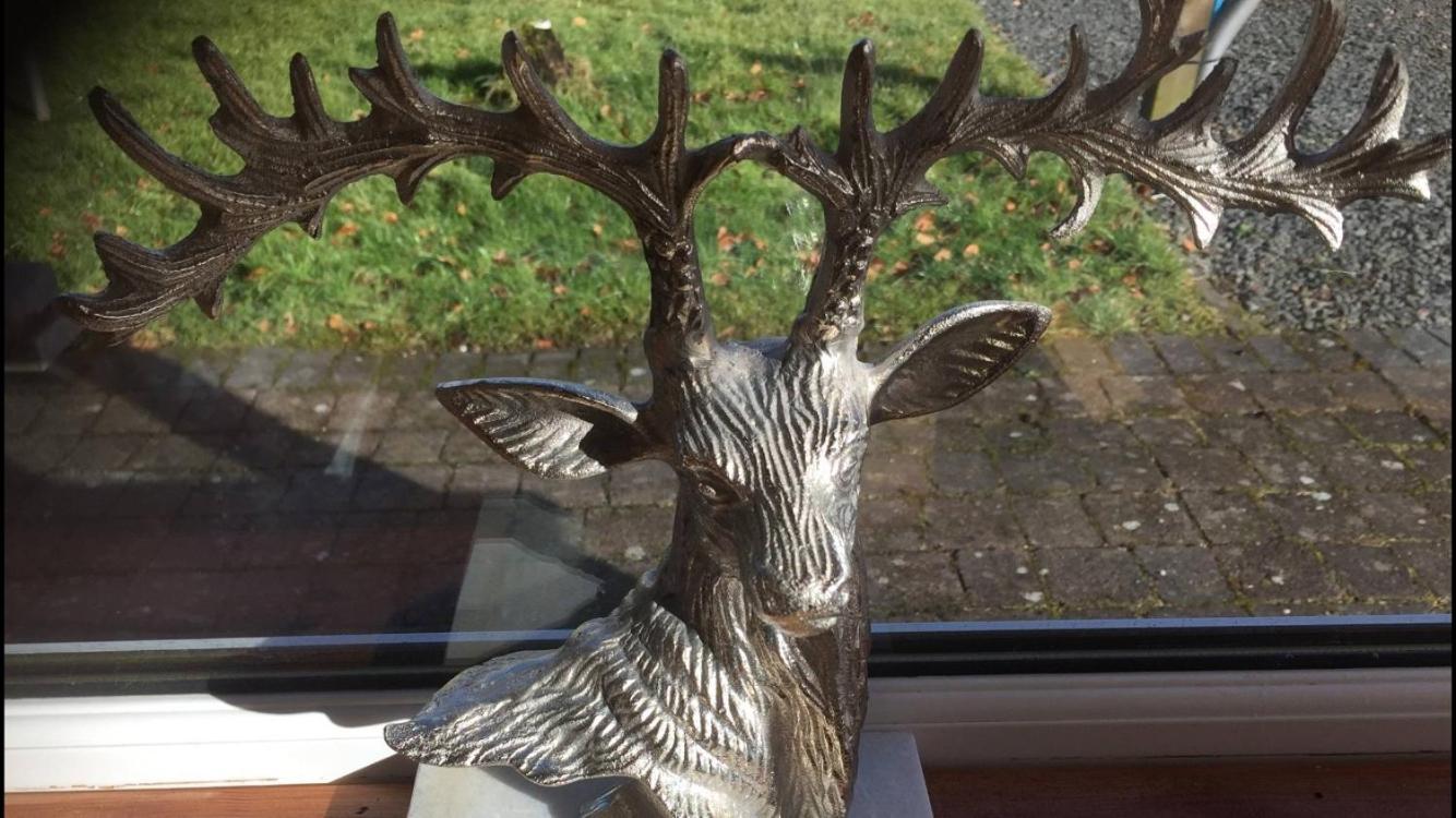 Pippin, Tranquil Scottish Cottage with Hot Tub