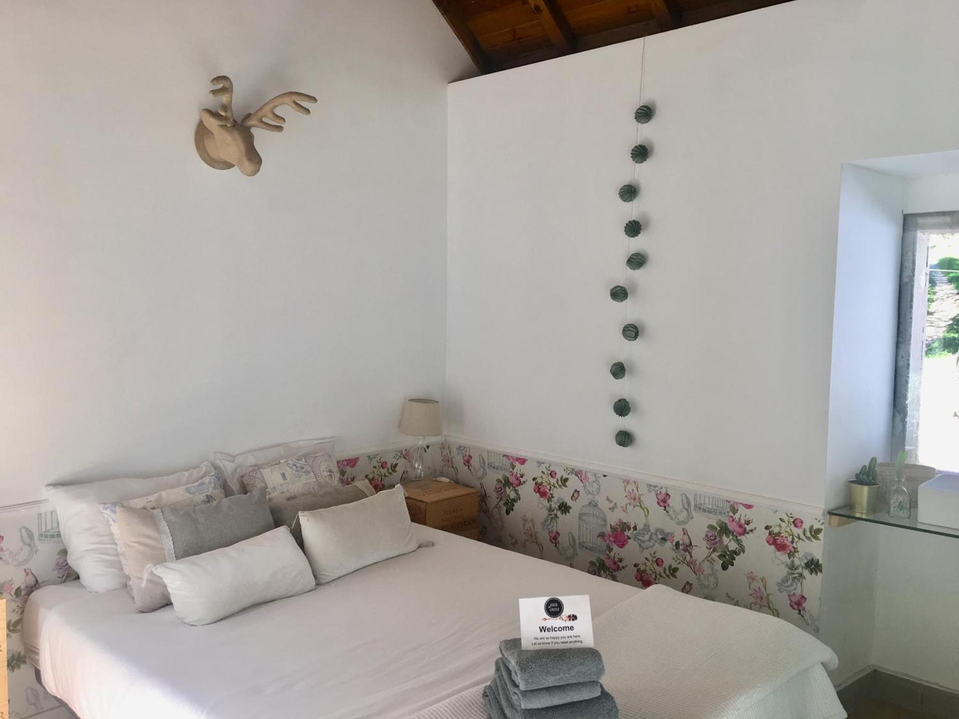 Small Double Room with Private Bathroom and Garden View