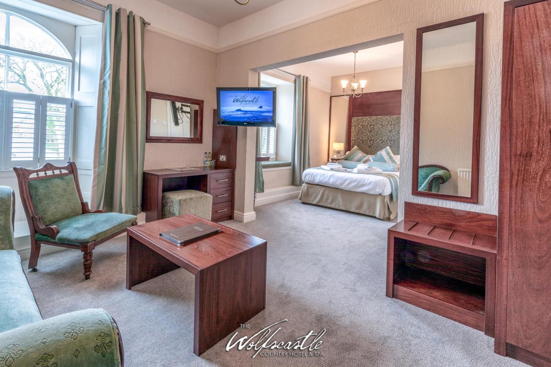 Wolfscastle Country Hotel