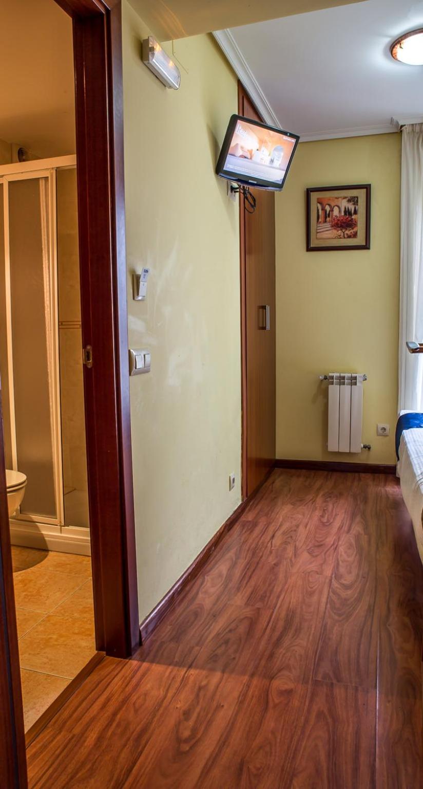 Hostal Hotil Coruña Centro