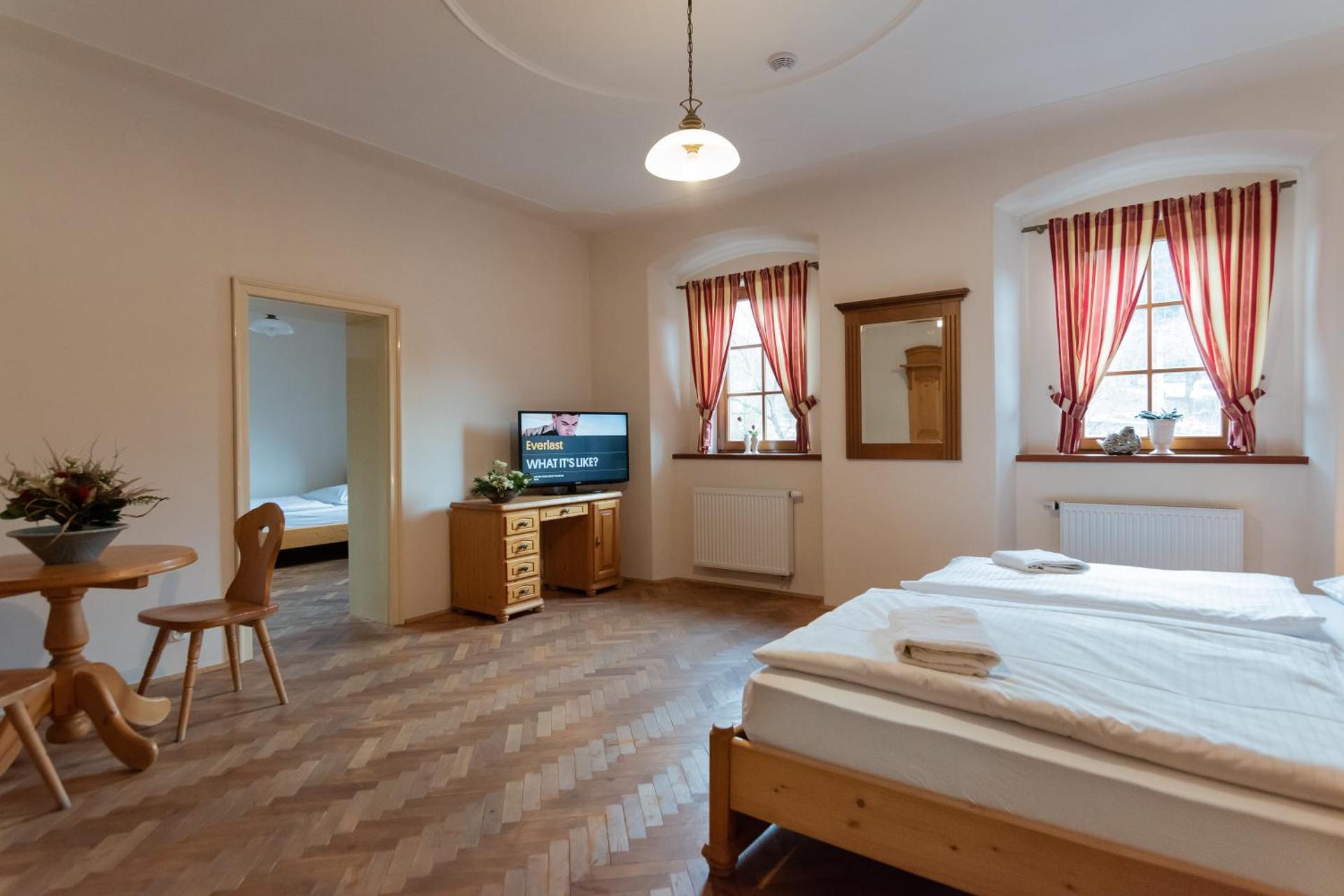 Restaurace a penzion Stará pošta