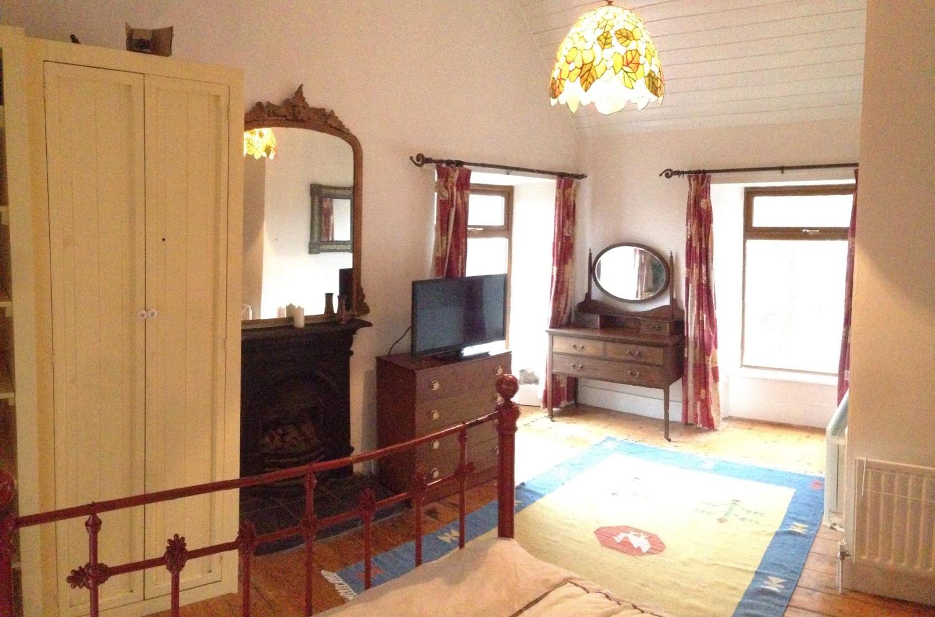 The Old Barracks,Caherdaniel