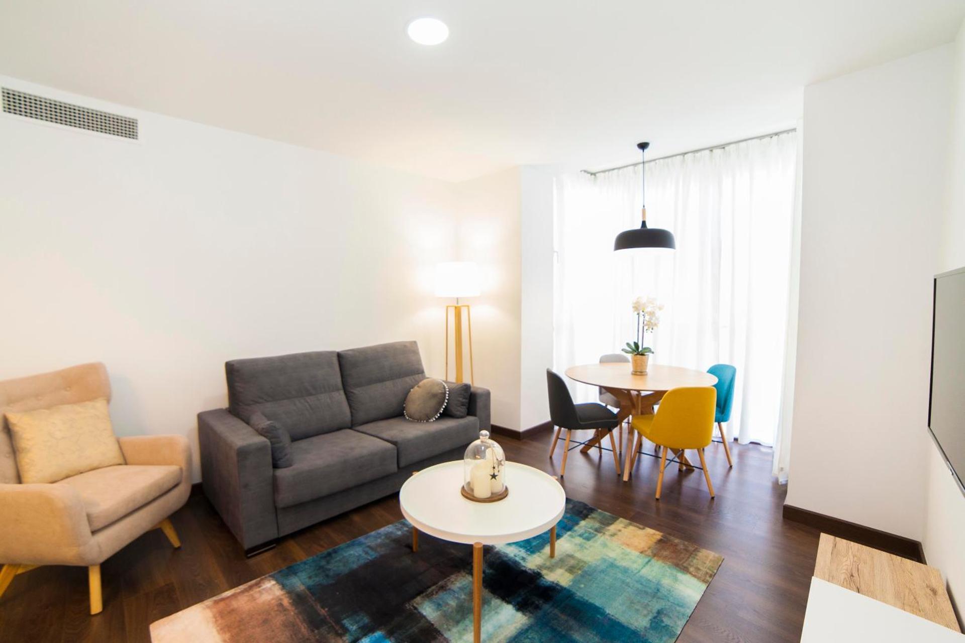 Precioso Apartamento Cerca de Plaza España
