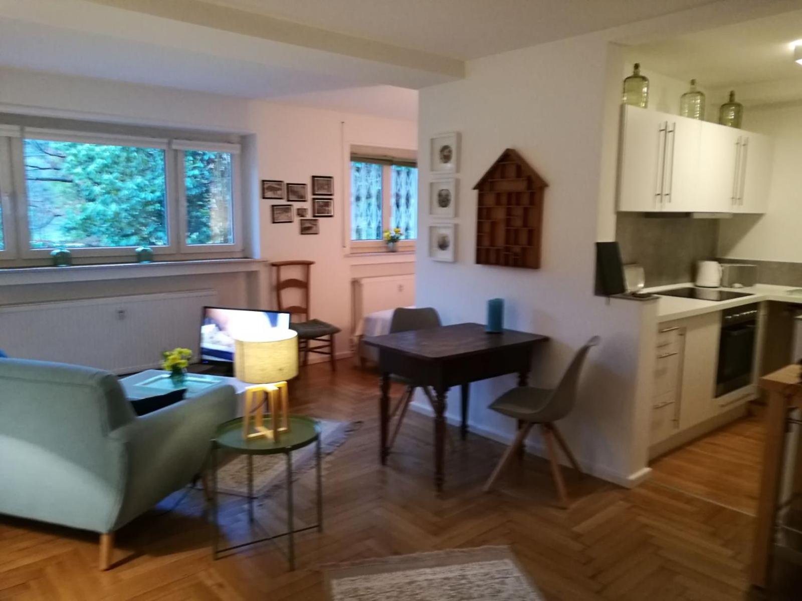 Schönes Appartement mit Gartenblick