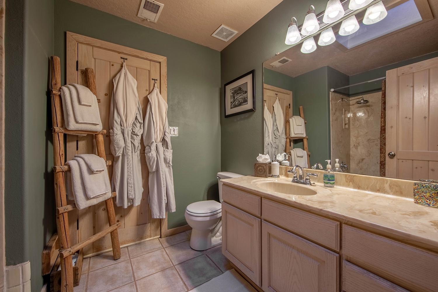 Adobe and Pines Inn Bed and Breakfast