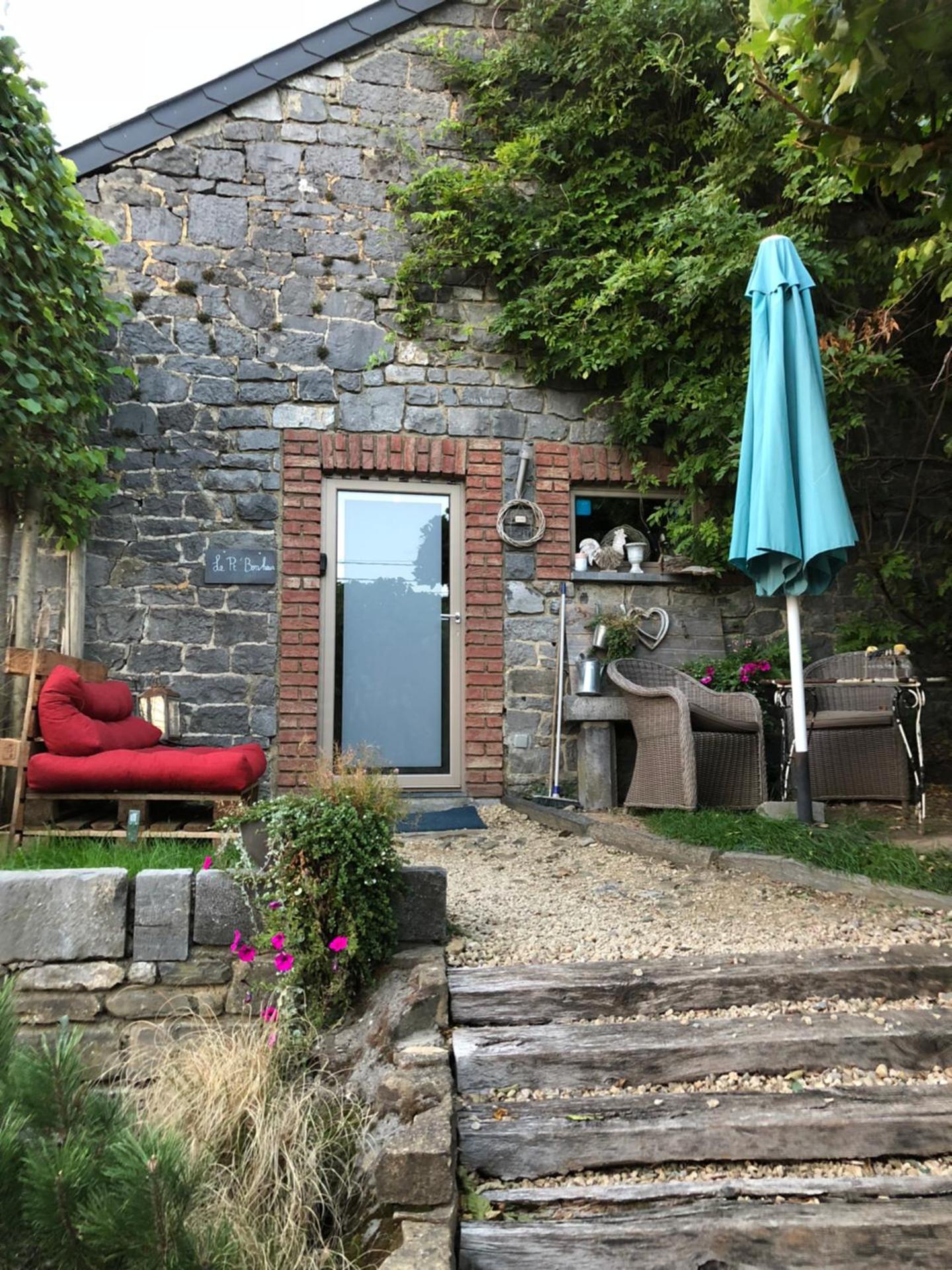 Gîte de Corbion une envie d'Ailleurs 6personnes et le Pt Bonheur 2 personnes