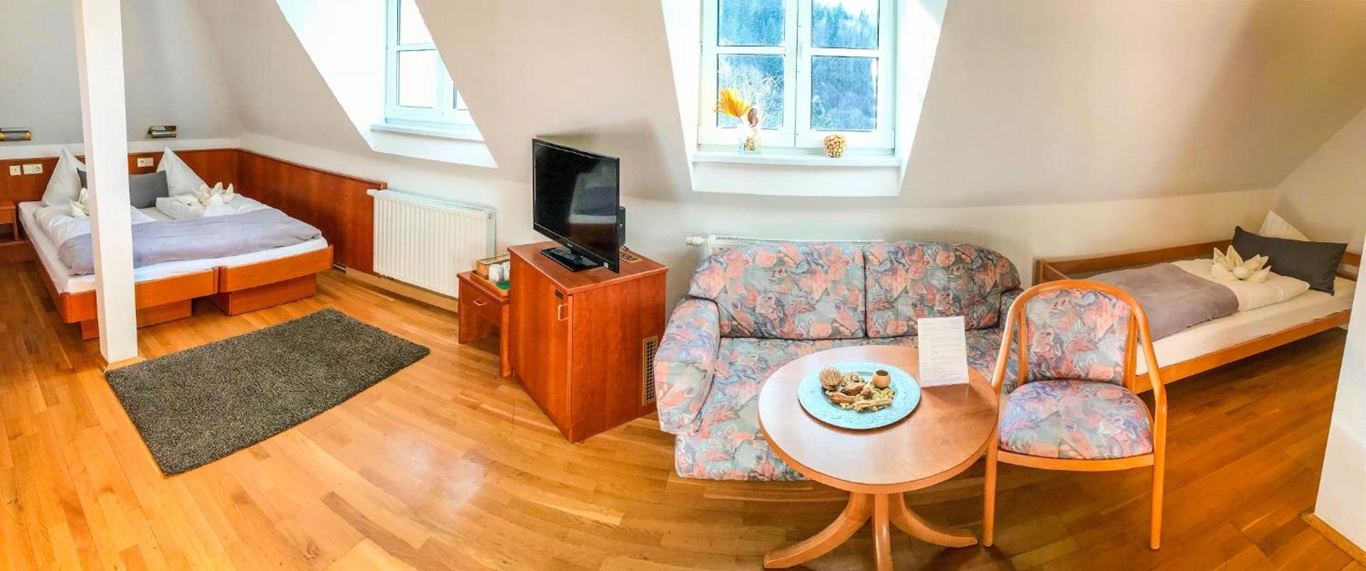 Photo of the whole room