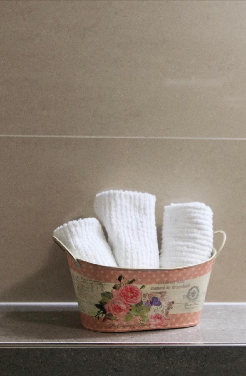 FREE PARKING IN GARAGE Karolina Plazza, new cosy studio with all you need