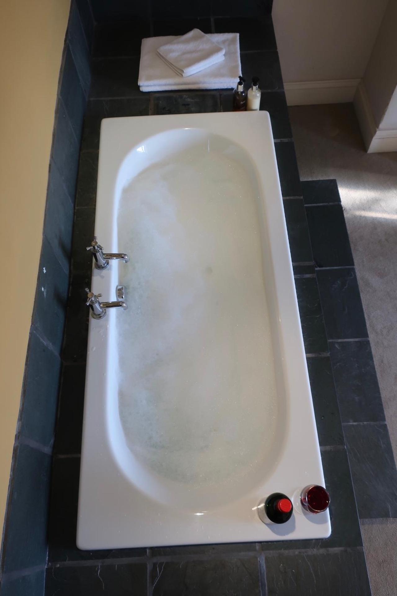 Deluxe Double Room with Bath