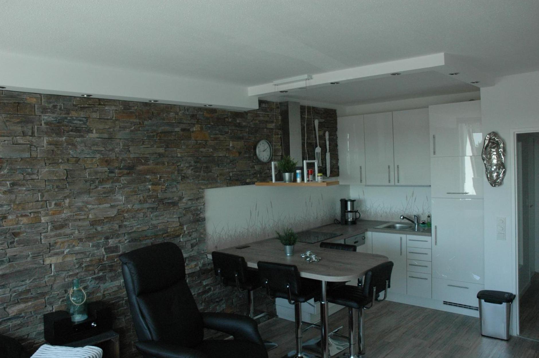 Kiel - Schilksee Ferienwohnung Kasing inkl WLAN bezogene Betten und Handtücher