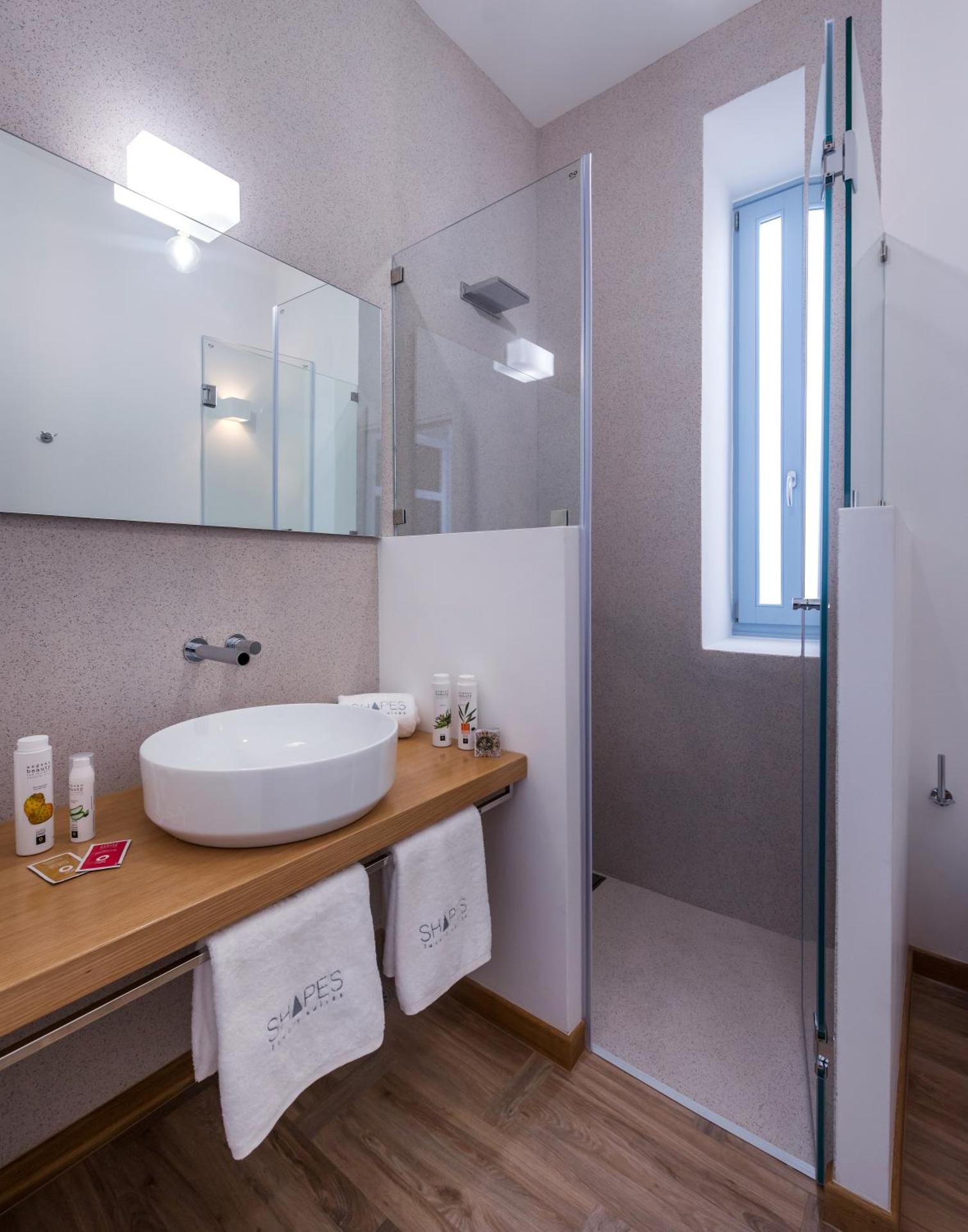 Shapes Luxury Suites