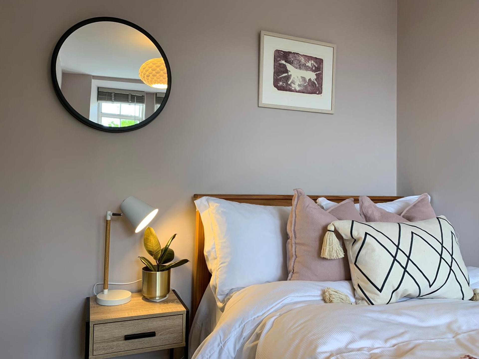 Weaver's Cottage @ Number 10