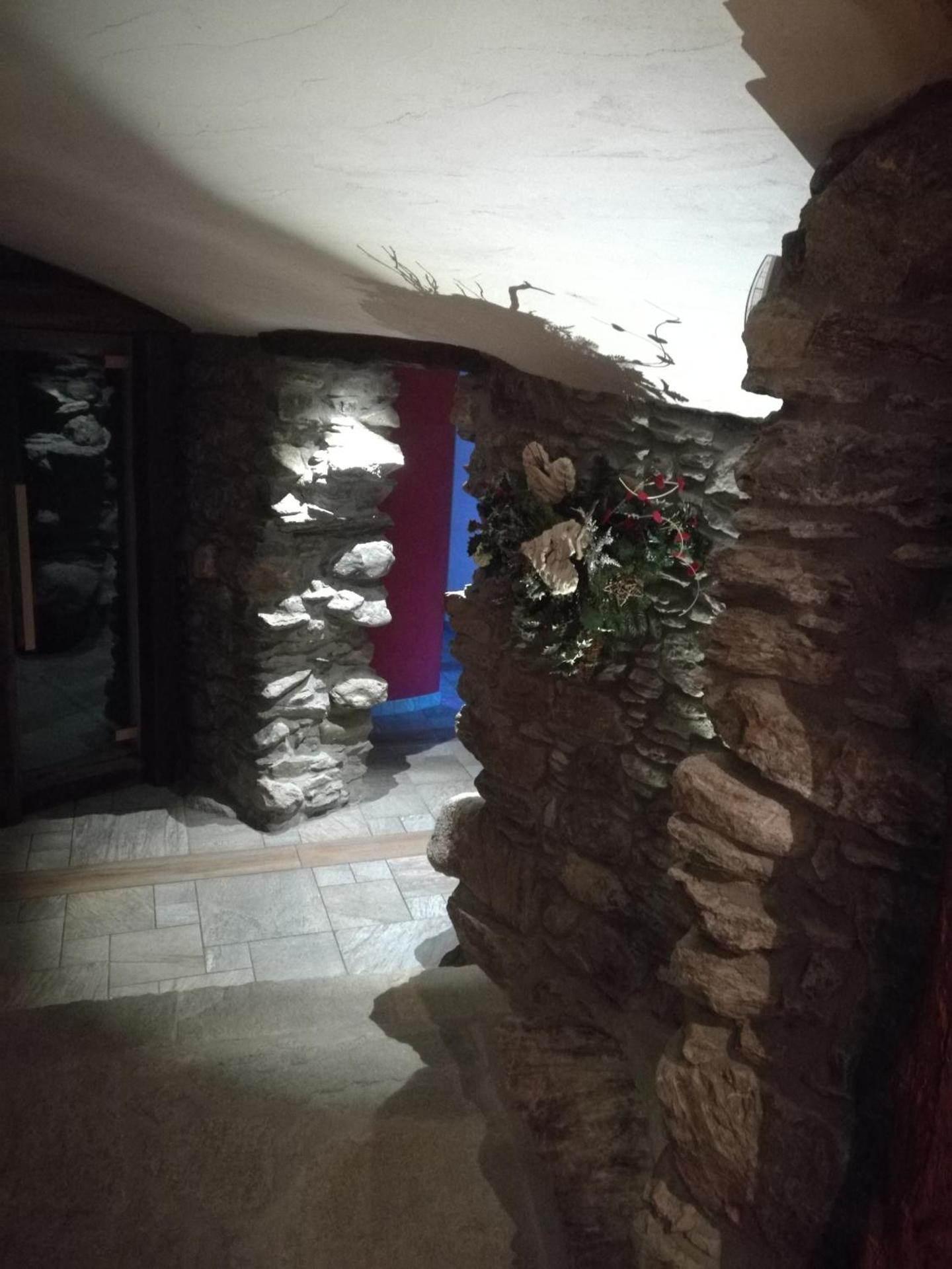 Spa and wellness centre/facilities