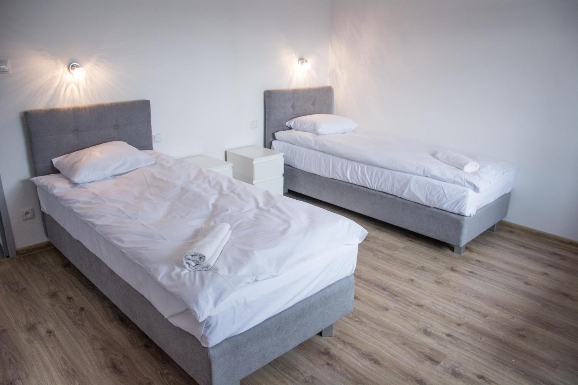 Checz Gościnna- pokoje,sauna,jacuzzi, sala konferencyjna